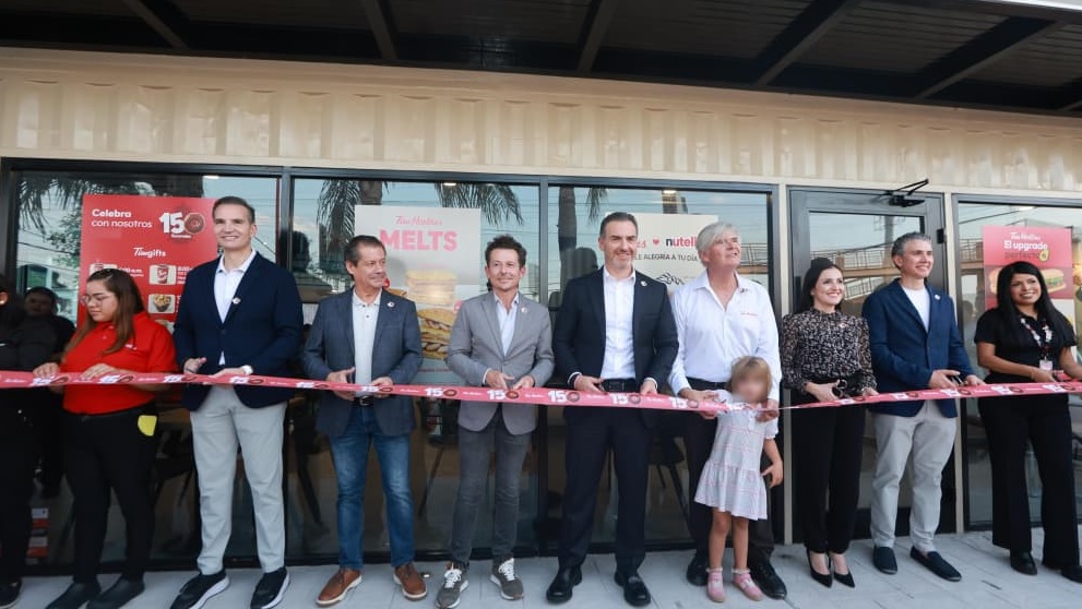 Acompaña Gobierno de Monterrey apertura de la tienda 150 de Tim Hortons en el país